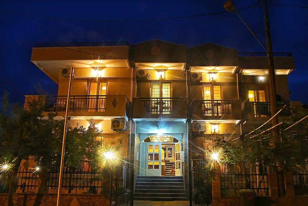 Kristal Hotel Prinos  Exterior photo